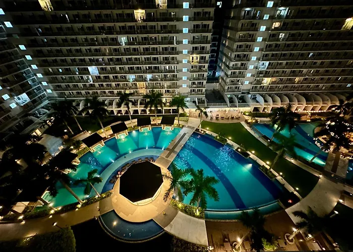 Kathys Crib 11th Flr 2 At Shell Pool View 4* Manila