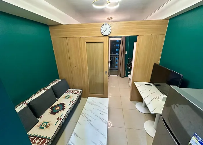 Apartahotel Kathys Crib 11th Flr 2 At Shell Pool View 4*