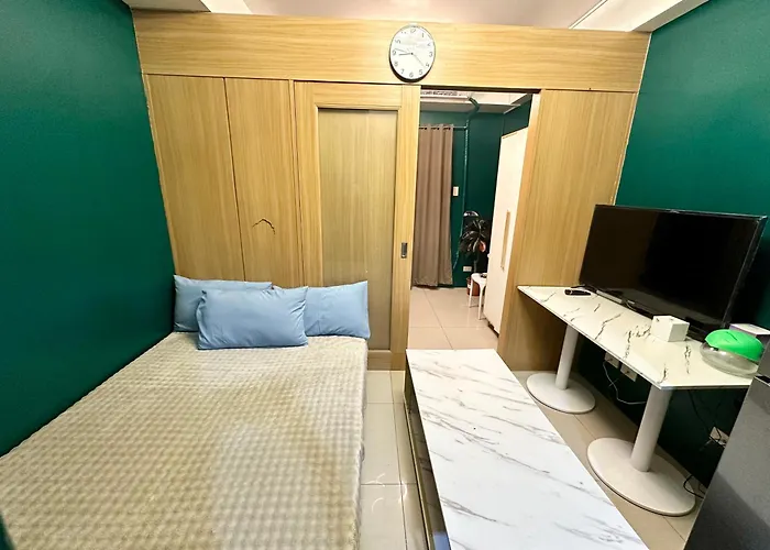 Kathys Crib 11th Flr 2 At Shell Pool View 4* Manila